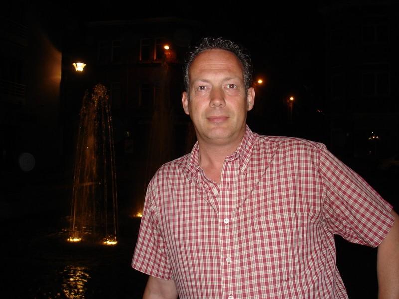 LovemeLove från Färjestaden, 51 år