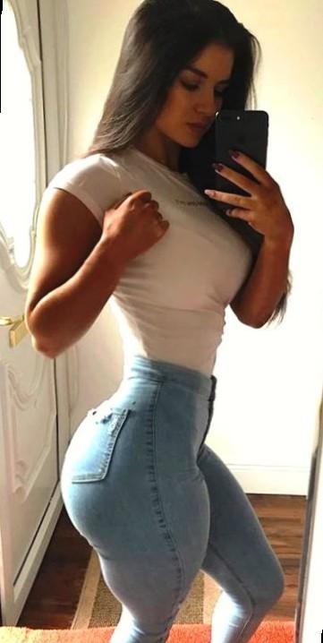 PTHannah från Täby, 35 år