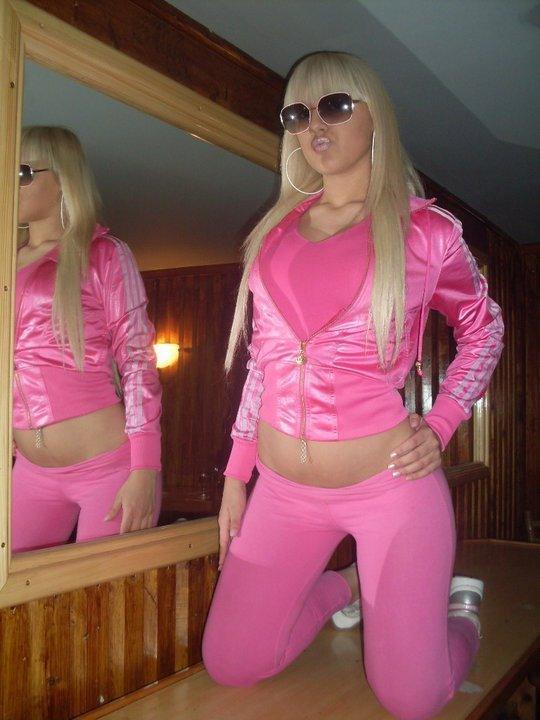 LadyGaga från Södertälje, 36 år