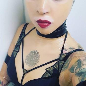 Satya från Partille, 25 år