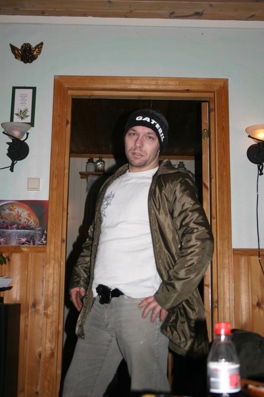 Ray82 från Västernorrlands län, 42 år